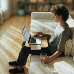 how to easily do work on the couch with laptop